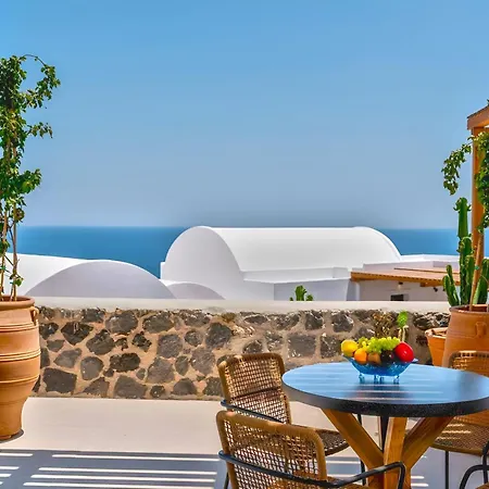 180 * Imerovigli (Santorini)