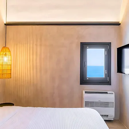 180 * Imerovigli (Santorini)